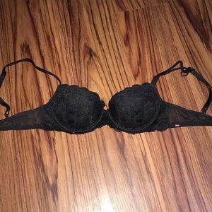 PINK Black Lacy Push Up Bra 32B
